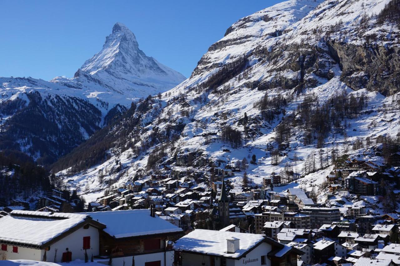 Basecamp Apartments Zermatt Exterior photo